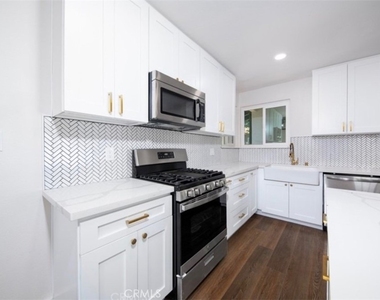 11233 Doverwood - Photo Thumbnail 8