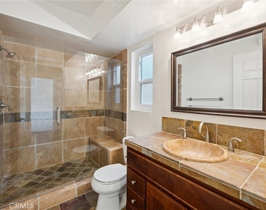 215 Walnut Street - Photo Thumbnail 9