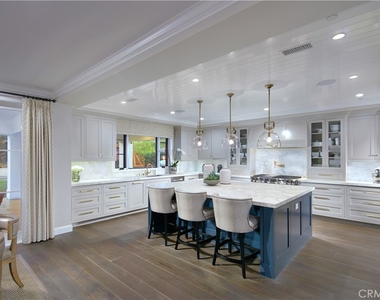 3910 Topside Lane - Photo Thumbnail 7