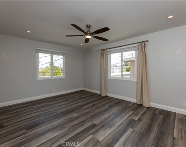 1741 Tustin Avenue - Photo Thumbnail 7