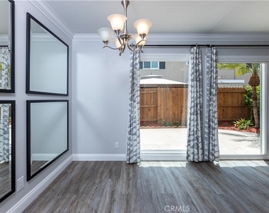 1741 Tustin Avenue - Photo Thumbnail 3