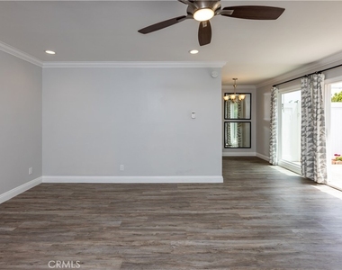 1741 Tustin Avenue - Photo Thumbnail 2