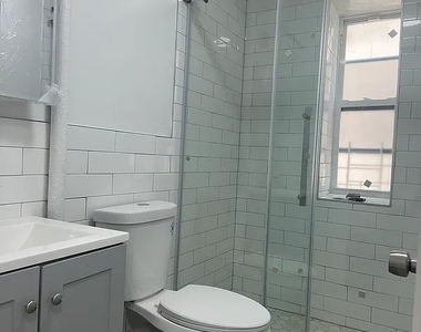 520 West 175th Street - Photo Thumbnail 5