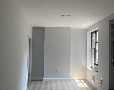 520 West 175th Street - Photo Thumbnail 1