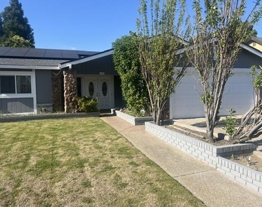 1385 Wimbledon Court - Photo Thumbnail 1
