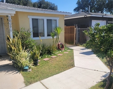 1069 Sycamore Court - Photo Thumbnail 1