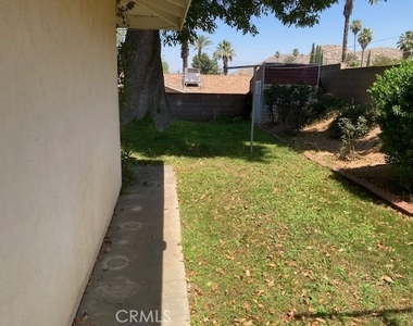 515 Alta Mesa - Photo Thumbnail 2