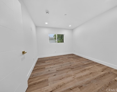 13426 Kamloops Street - Photo Thumbnail 32