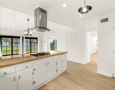 516 Venado Vista - Photo Thumbnail 14