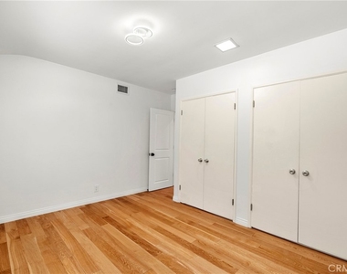 516 Venado Vista - Photo Thumbnail 23