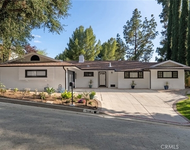 516 Venado Vista - Photo Thumbnail 2