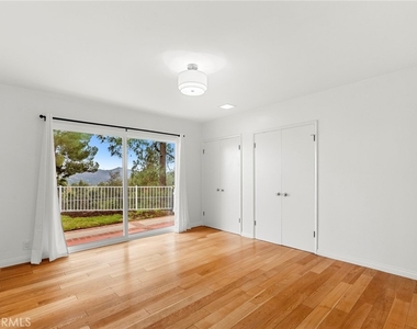 516 Venado Vista - Photo Thumbnail 25