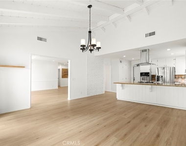 516 Venado Vista - Photo Thumbnail 19