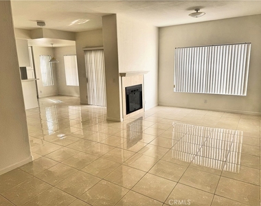 18319 Hart Street - Photo Thumbnail 1