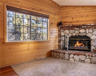 479 Villa Grove - Photo Thumbnail 7