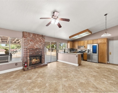 11462 Brackenfern Court - Photo Thumbnail 3