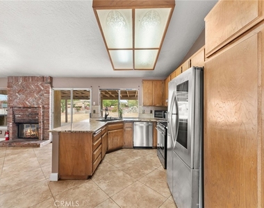 11462 Brackenfern Court - Photo Thumbnail 6