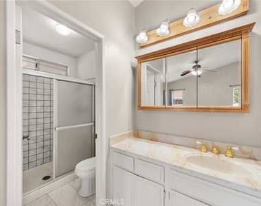 11462 Brackenfern Court - Photo Thumbnail 15