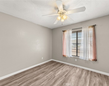 11462 Brackenfern Court - Photo Thumbnail 11