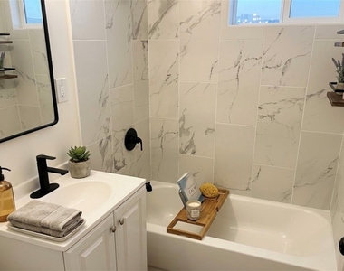 7601 N Hollywood - Photo Thumbnail 2