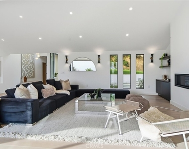 1764 E Loma Alta - Photo Thumbnail 11