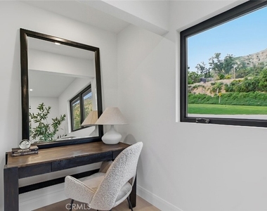 1764 E Loma Alta - Photo Thumbnail 37