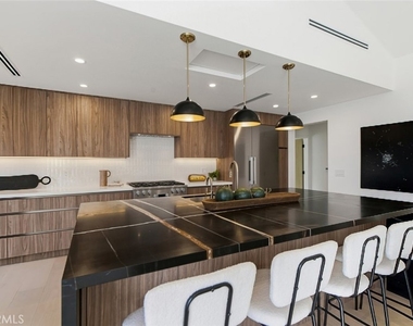 1764 E Loma Alta - Photo Thumbnail 16
