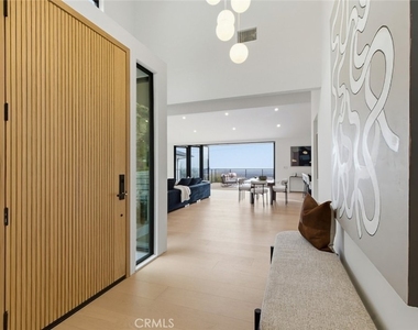 1764 E Loma Alta - Photo Thumbnail 6