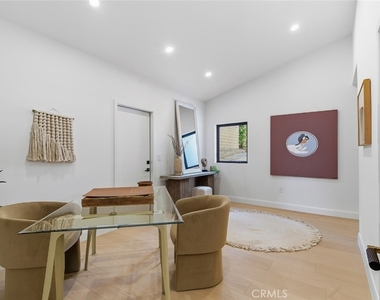 1764 E Loma Alta - Photo Thumbnail 21