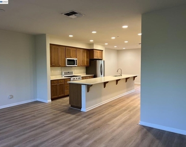 5683 Melodia Cir - Photo Thumbnail 12