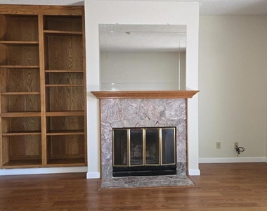 6125 Thornton Ave - Photo Thumbnail 7