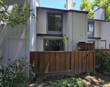 6125 Thornton Ave - Photo Thumbnail 3