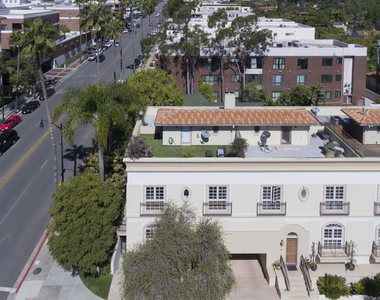 202 N Crescent Drive - Photo Thumbnail 25