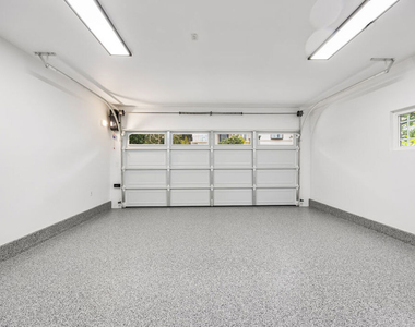 1410 Jonesboro Drive - Photo Thumbnail 2