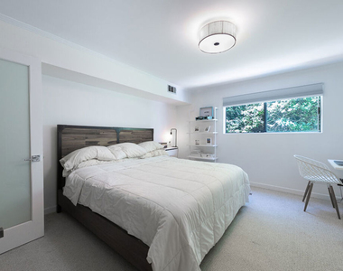 1230 Horn Avenue - Photo Thumbnail 13