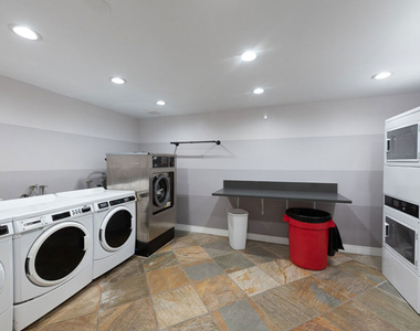 1230 Horn Avenue - Photo Thumbnail 19