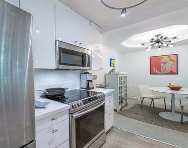 1230 Horn Avenue - Photo Thumbnail 10