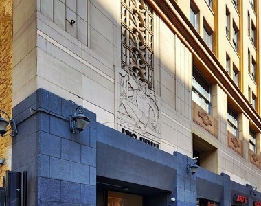 215 W 7th Street - Photo Thumbnail 22