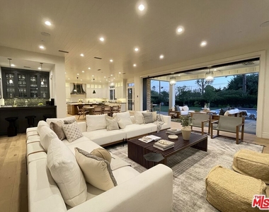 12730 Hanover Street - Photo Thumbnail 3