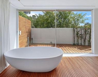 1106 N Hillcrest Road - Photo Thumbnail 10