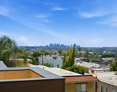 917 Hilldale Avenue - Photo Thumbnail 15