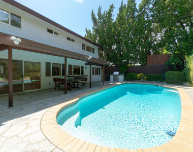 4220 Towhee Drive - Photo Thumbnail 5