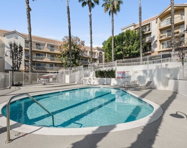 4755 Templeton Street - Photo Thumbnail 44