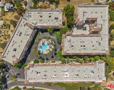 4755 Templeton Street - Photo Thumbnail 47
