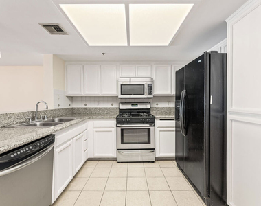 4755 Templeton Street - Photo Thumbnail 2