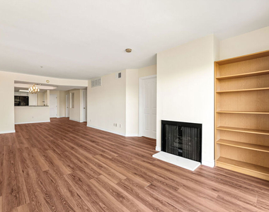 4755 Templeton Street - Photo Thumbnail 18
