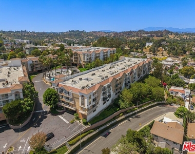 4755 Templeton Street - Photo Thumbnail 48