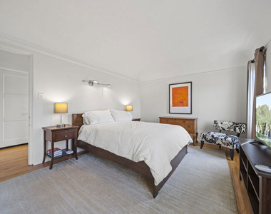 837 N Harper Avenue - Photo Thumbnail 23