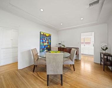 837 N Harper Avenue - Photo Thumbnail 15