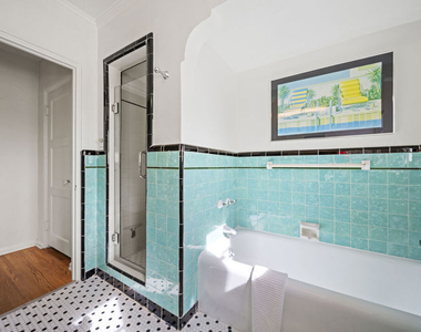 837 N Harper Avenue - Photo Thumbnail 28